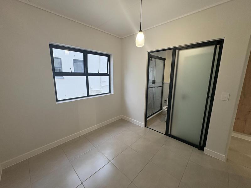 To Let 2 Bedroom Property for Rent in Richwood Western Cape